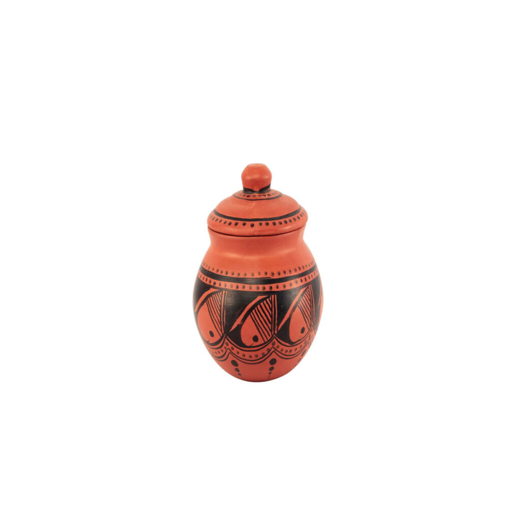 Clay Curd Pot with Cap 650ml Black Spade