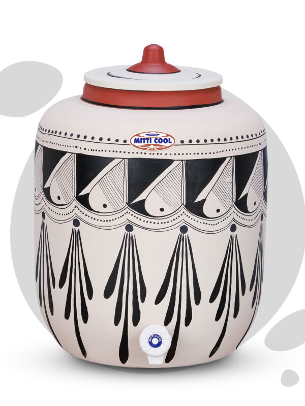 Clay Water Pot 17 Liter Black Spade Design